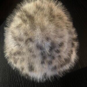 Women's Grey and White Hat